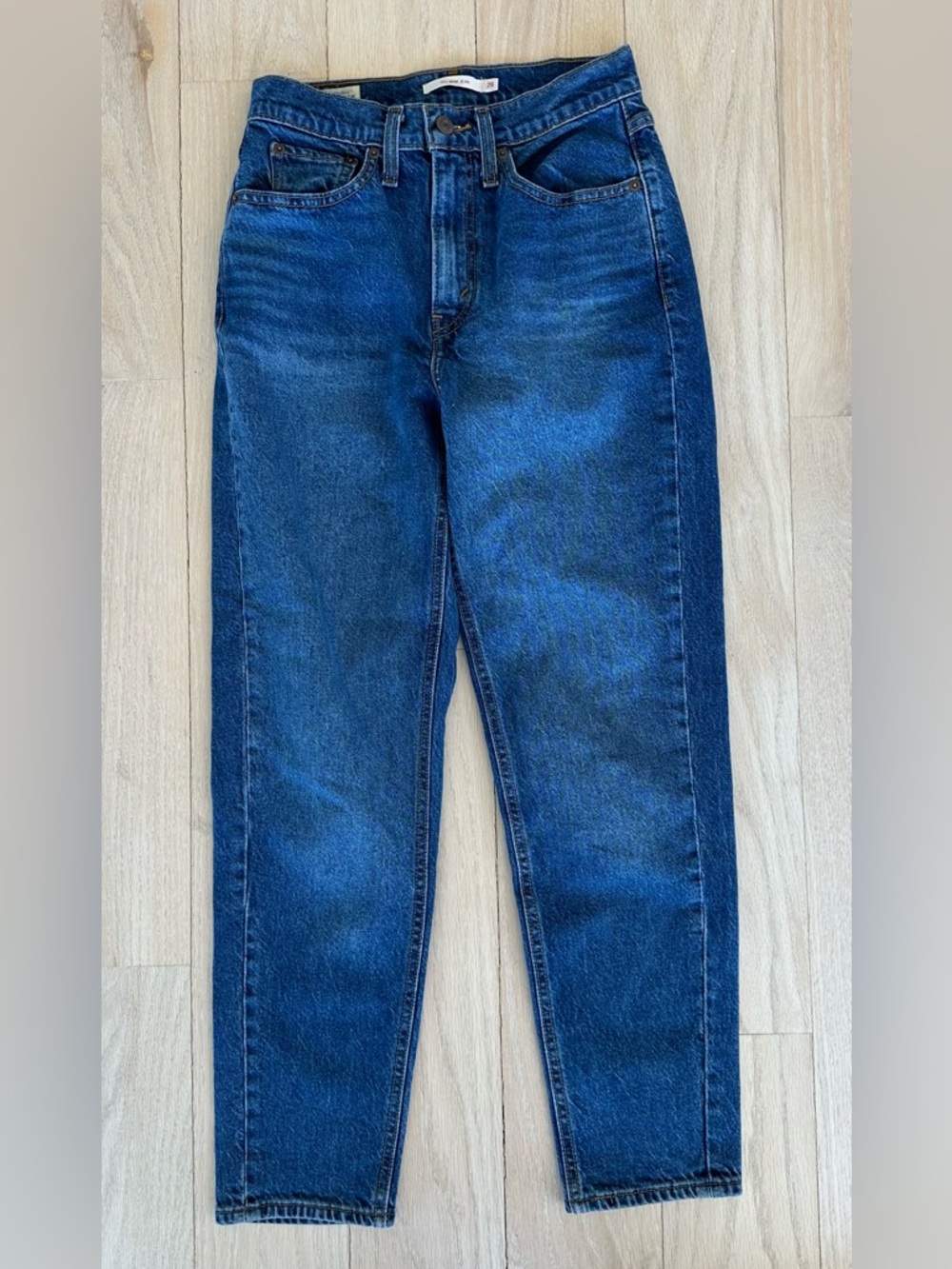 LEVI’S PREMIUM Big E  80s Mom Jeans Women Size 25